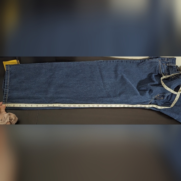 Kirkland Men's 42x30 XL Dark Blue Medium/Dark Wash Classic Straight Denim Jeans - Picture 9 of 10